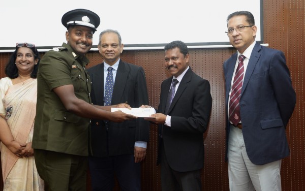 புகையிலை மற்றும் மதுபானம் மீது கடுமையான கட்டுப்பாடுகள் தேவை - சுகாதார துணை அமைச்சர் ! 